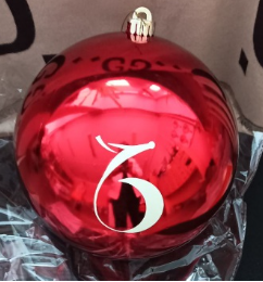 Брендированные елочные шары